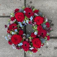 Claret, blue, burgundy, sky, West Ham, Aston Villa, Funeral, sympathy, wreath, tribute, flowers, florist, gravesend, Northfleet, Kent, London, Essex 