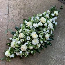 Dahlia, coffin, spray, display, Funeral, sympathy, wreath, tribute, flowers, florist, gravesend, Northfleet, Kent, London