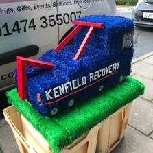 Heavy, recovery, truck, lorry, vehicle, Funeral, sympathy, wreath, tribute, flowers, florist, gravesend, Northfleet, Kent, London, Essex 