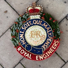 Royal, engineers, badge, logo, medal, British, army, military, Funeral, sympathy, wreath, tribute, flowers, florist, gravesend, Northfleet, Kent, London, Essex 