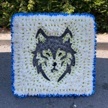 Wolf, face, Funeral, sympathy, wreath, tribute, flowers, florist, gravesend, Northfleet, Kent, London, Essex 