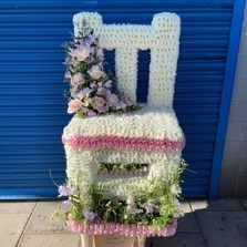 Vacant, chair, dining, wooden, traveller, gypsy, Funeral, sympathy, wreath, tribute, flowers, florist, gravesend, Northfleet, Kent, London